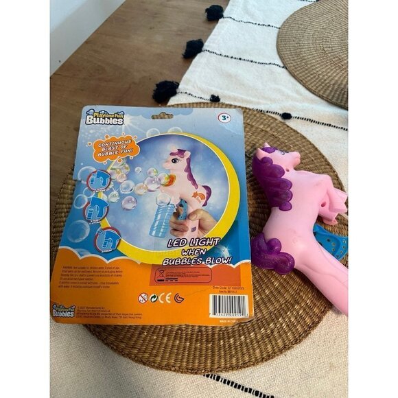 Unicorn Bubble Blasters - Picture 6 of 6